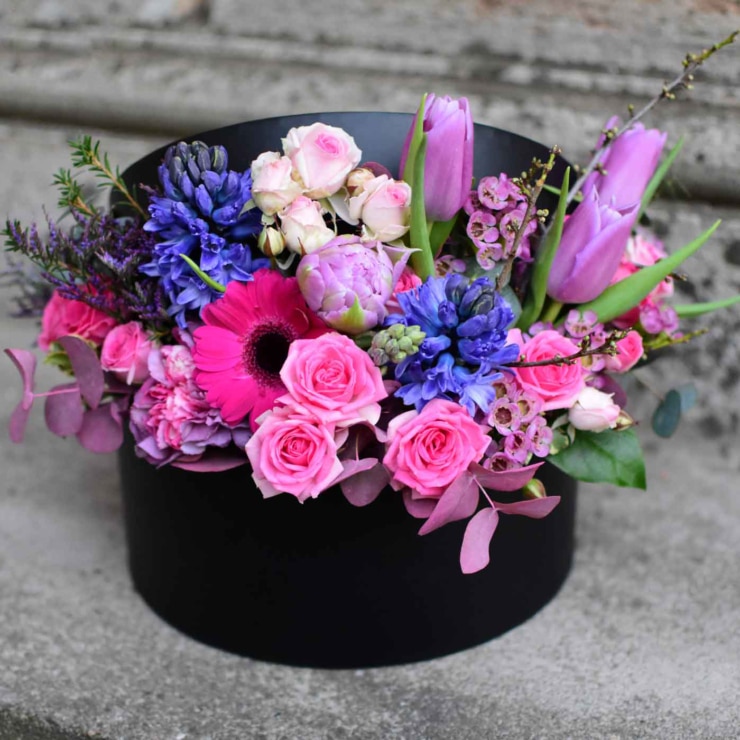 Aranjament Cutie Black Flower Box